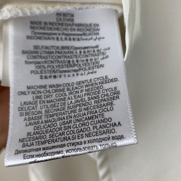 BCBGeneration- Black & White Dressy Tank size xs - Picture 6 of 7